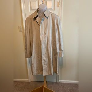 NWOT London Fog - Mens tan (wamsutta) raincoat, Size: 42S